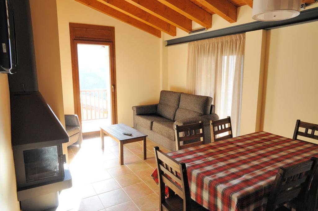 Apartaments Cal Climent Fornols Room photo